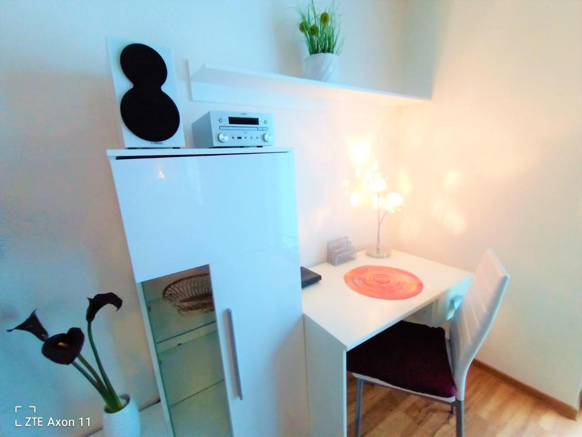 Bodensee Friedrichshafen City Apartment "Lara" Екстер'єр фото