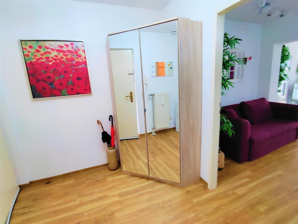 Bodensee Friedrichshafen City Apartment "Lara" Екстер'єр фото
